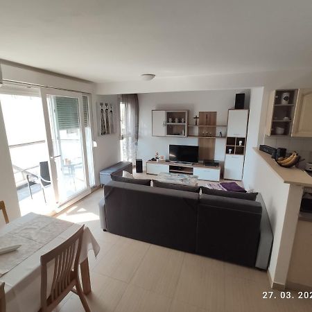 Apartamento Apartman Antonela With Free Garage Parking Split Exterior foto