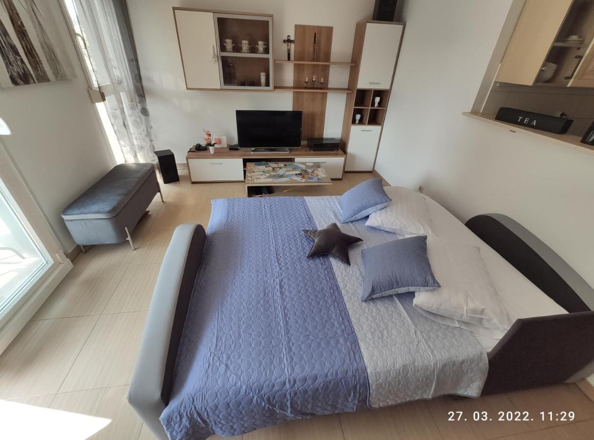 Apartamento Apartman Antonela With Free Garage Parking Split Exterior foto