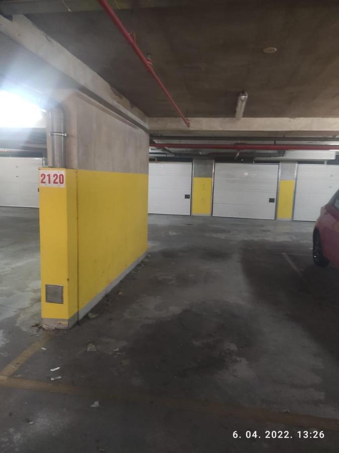 Apartamento Apartman Antonela With Free Garage Parking Split Exterior foto